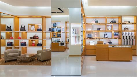 louis vuitton genova